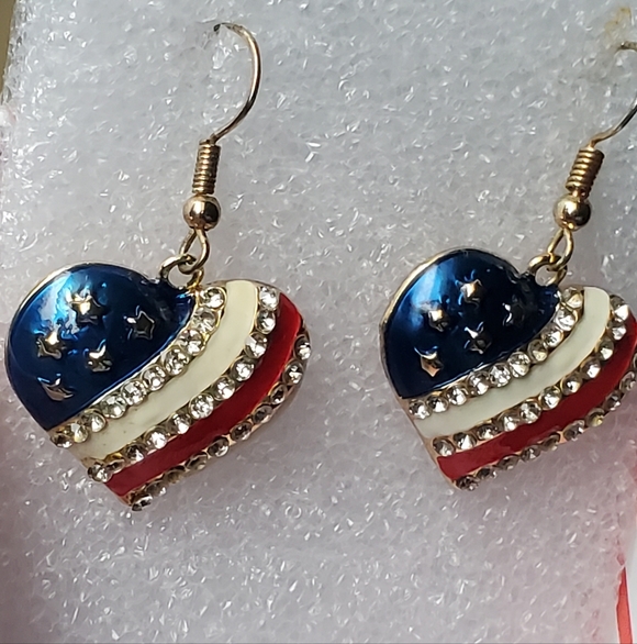 Austrian Crystal Enamel Patriotic Heart Flag Pierced Earrings - Picture 2 of 9